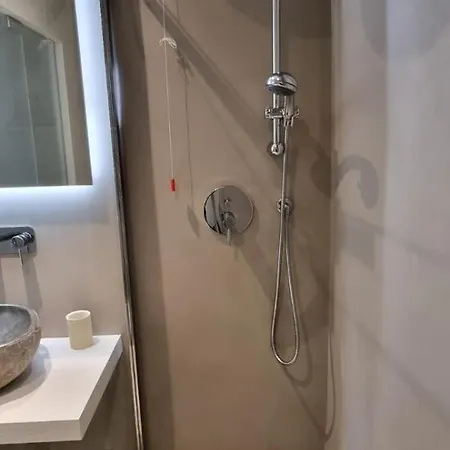 Theresa Deluxe Italia Apartament